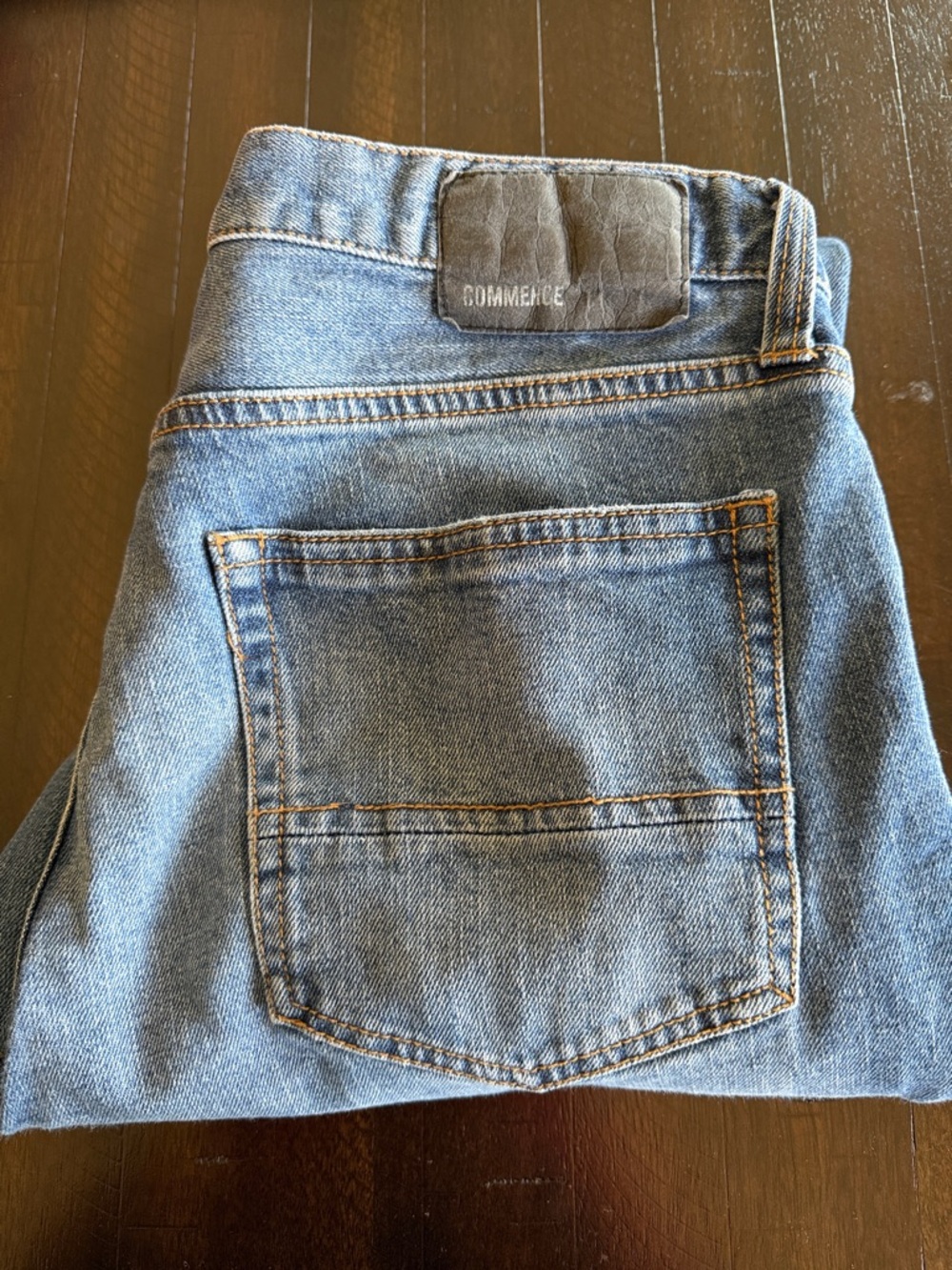 Men’s Light Blue Denim Jeans Size 31x32